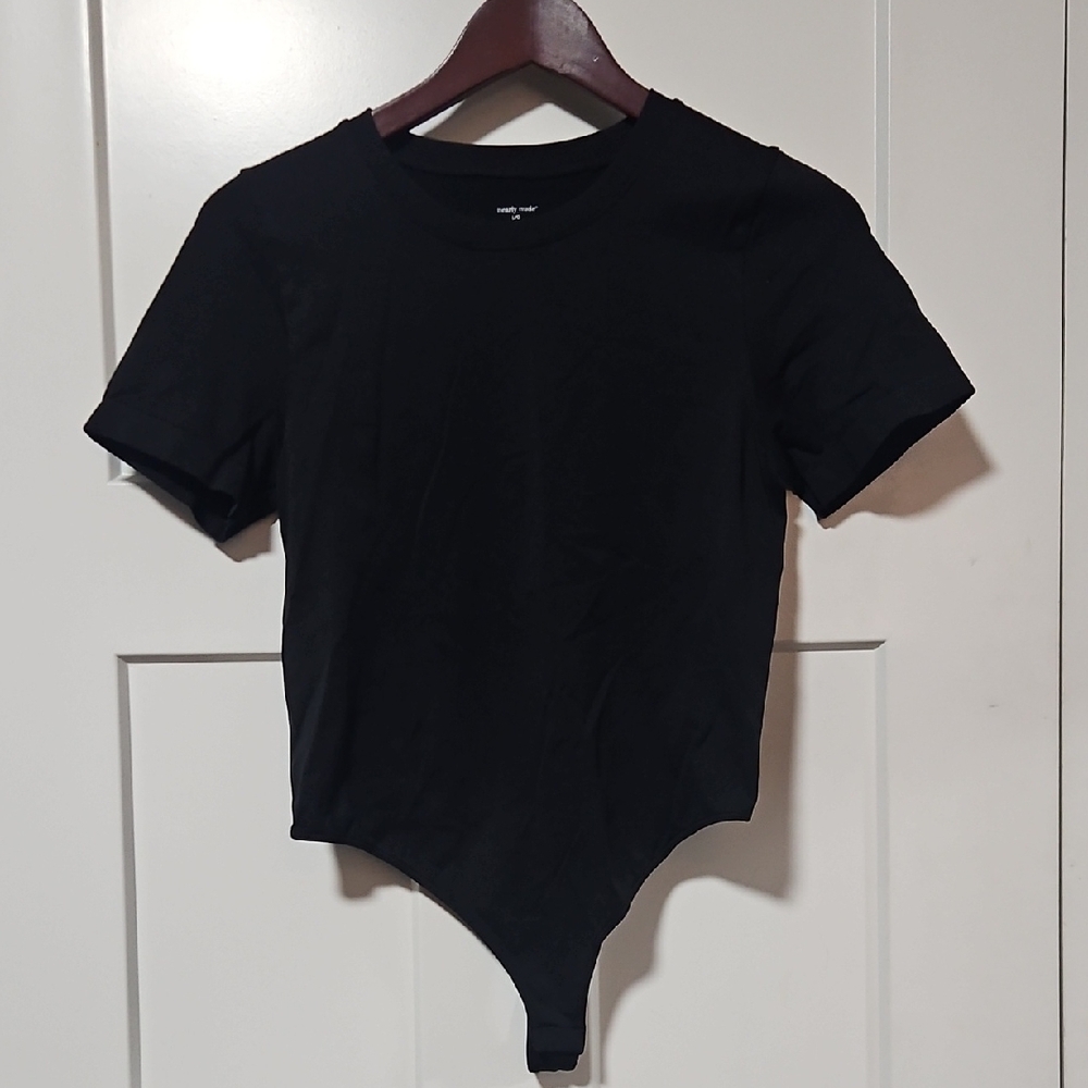 Nearly Nude Sleek Black shortsleeved bodysuit, large